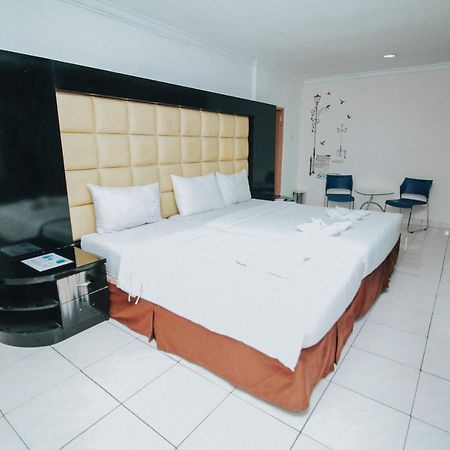 Hotel New Lilik Маґеланґ Екстер'єр фото