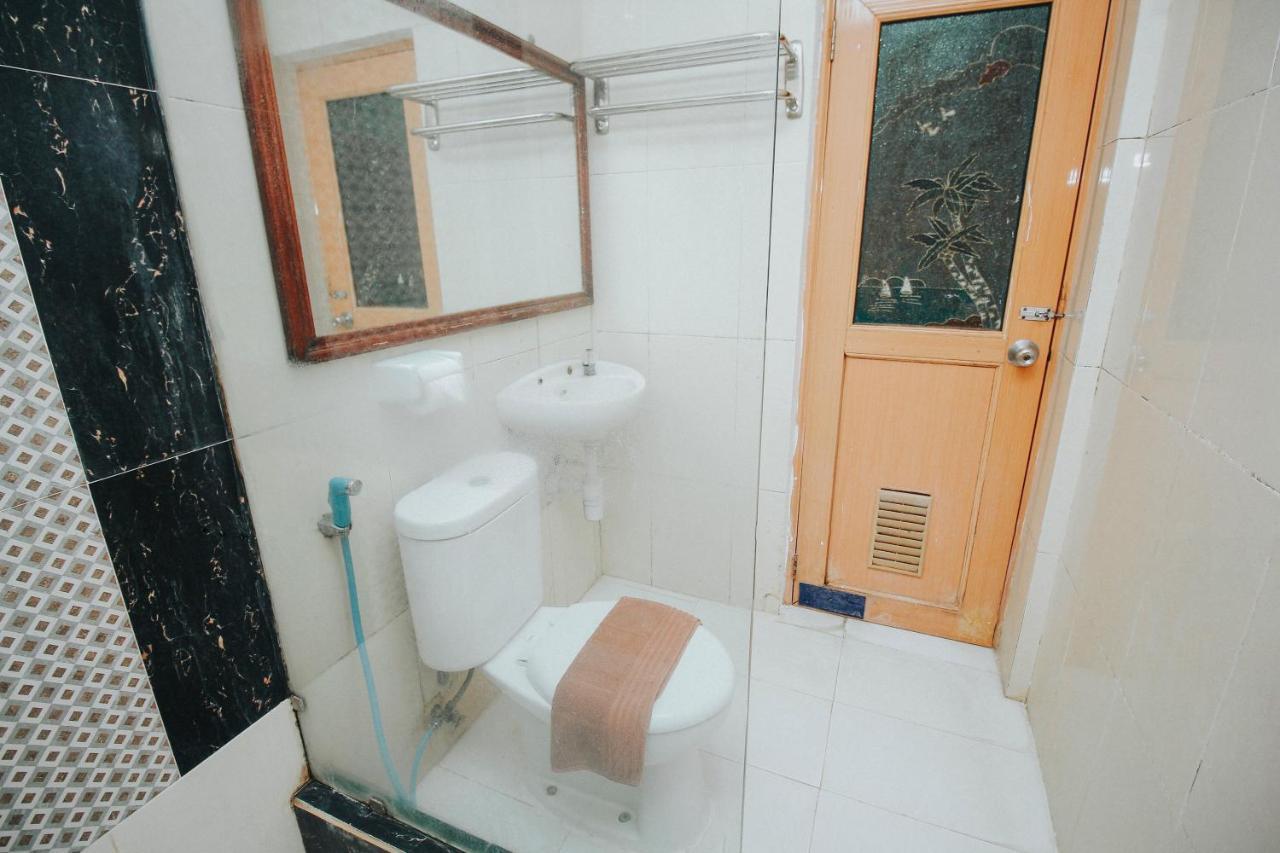Hotel New Lilik Маґеланґ Екстер'єр фото