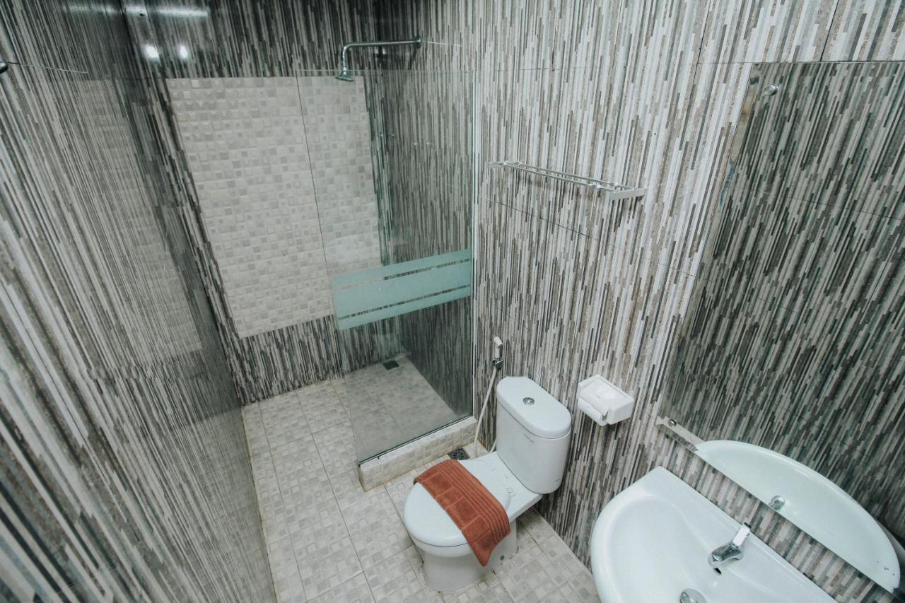 Hotel New Lilik Маґеланґ Екстер'єр фото